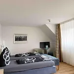 Schöne I Kostenloses Parken I Home2share