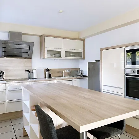 Schoene I Kostenloses Parken I Home2share Apartament