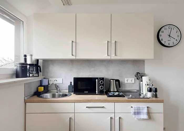 Schoene I Kostenloses Parken I Home2share *