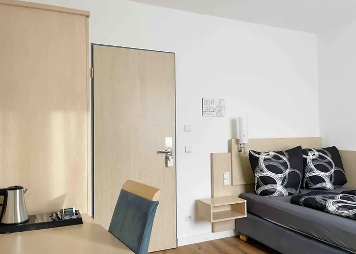 Schoene I Kostenloses Parken I Home2share *