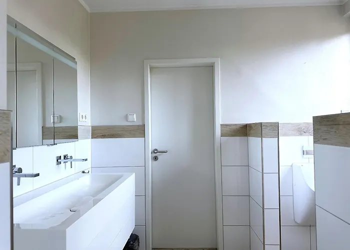 Schoene I Kostenloses Parken I Home2share Apartment *